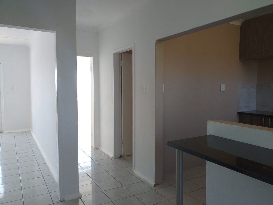 To Let 2 Bedroom Property for Rent in Southernwood Eastern Cape